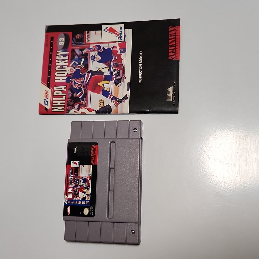 NHLPA Hockey 93 Snes